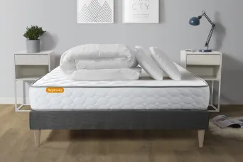 Pack lit complet 200x200 cm - Matelas + Sommier Gris (en kit) + 2 oreillers + Couette - Memo