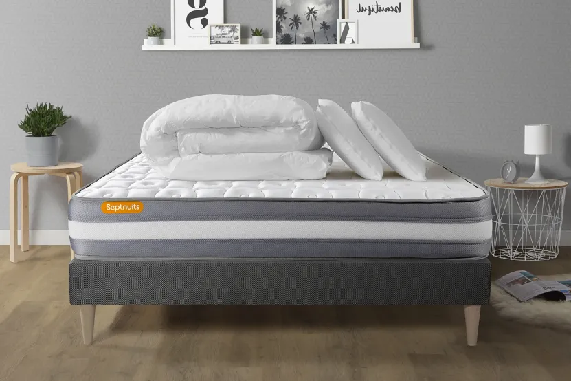 Pack lit complet 140x190 cm - Matelas + Sommier Gris (en kit) + 2 oreillers + Couette - Memo Plus