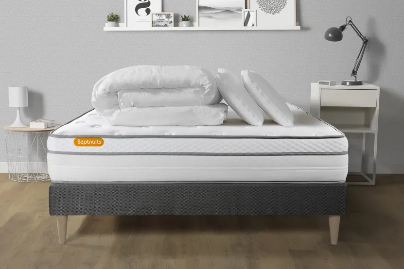 Pack lit complet 140x200 cm - Matelas + Sommier Gris (en kit) + 2 oreillers + Couette - Memo Luxe