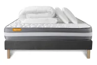 Pack lit complet 140x200 cm - Matelas + Sommier Gris + 2 oreillers + Couette - Memo Plus Pack lit complet 140x200 cm - Matelas + Sommier Gris + 2 oreillers + Couette - Memo Plus