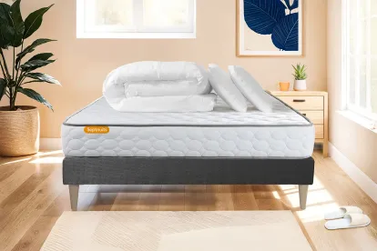 Pack lit complet 160x200 cm - Matelas + Sommier Gris (en kit) + 2 oreillers + Couette - Memo
